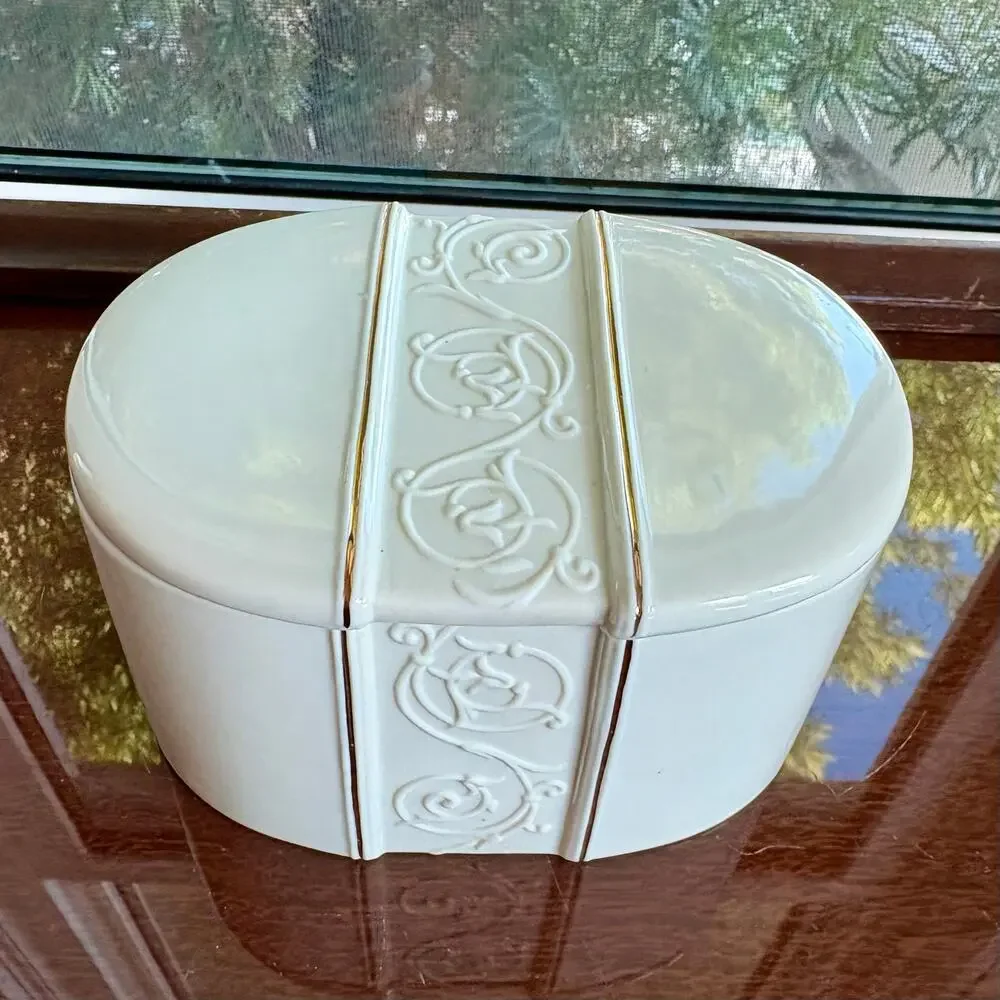 Vintage Croscill White Ceramic Trinket Box Oval with Gold Trim Scrolls